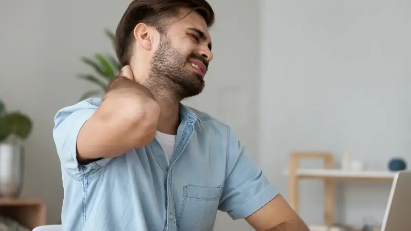 Cos'&egrave; l'Emicrania e Rigidit&agrave; Cervicale